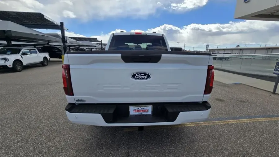 2026 Ford F-150 | Photo 7 of 29