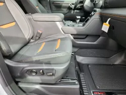 2026 GMC Sierra 1500 AT4 | Thumbnail Photo 17 of 31