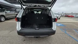 2024 Toyota Grand Highlander | Thumbnail Photo 8 of 33