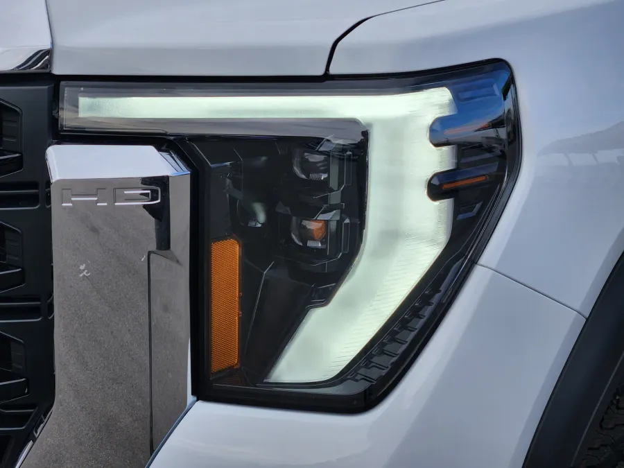 2026 GMC Sierra 2500HD Pro | Photo 6 of 20