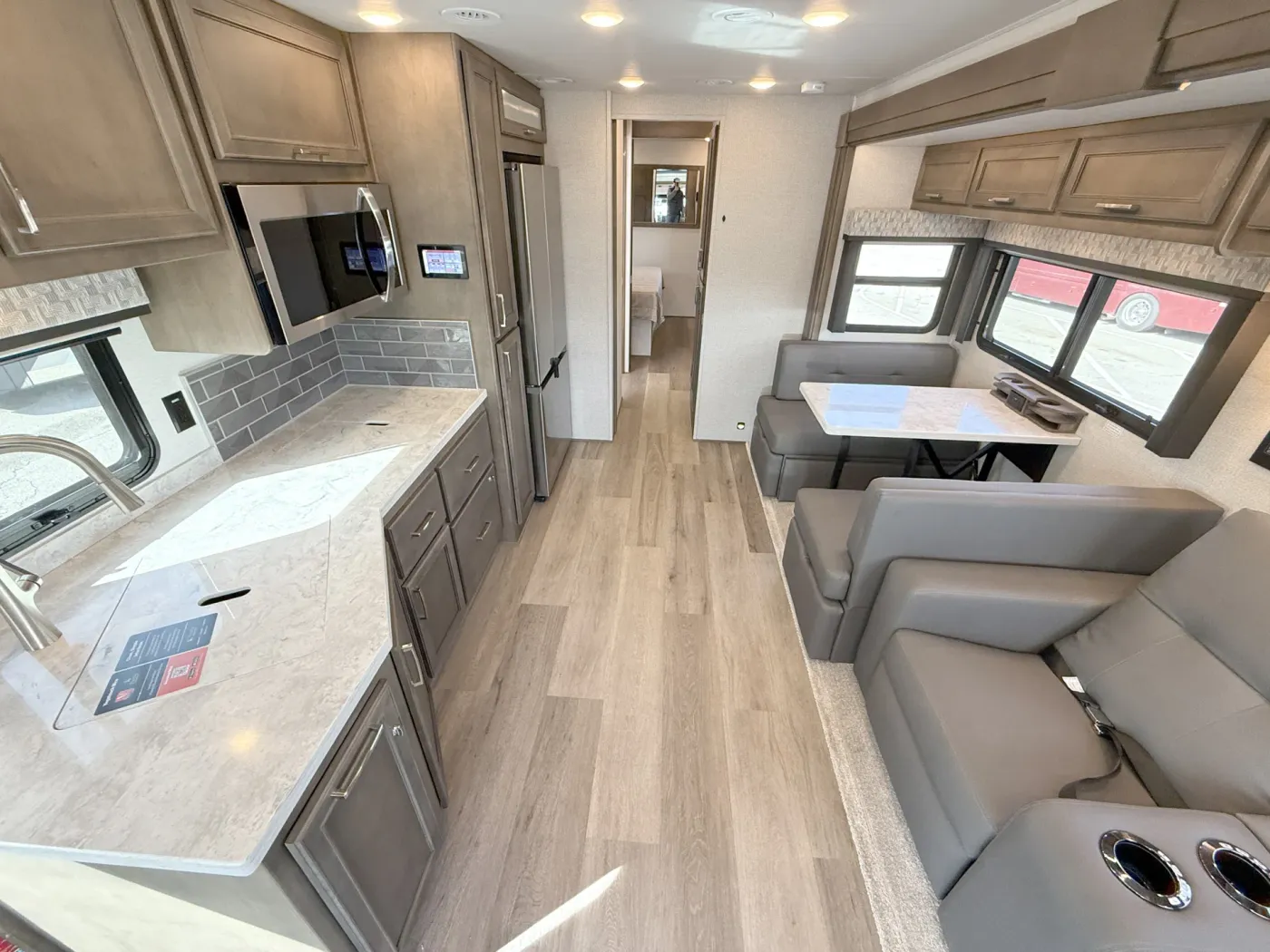 2026 Renegade Verona 36VSB | Photo 4 of 29