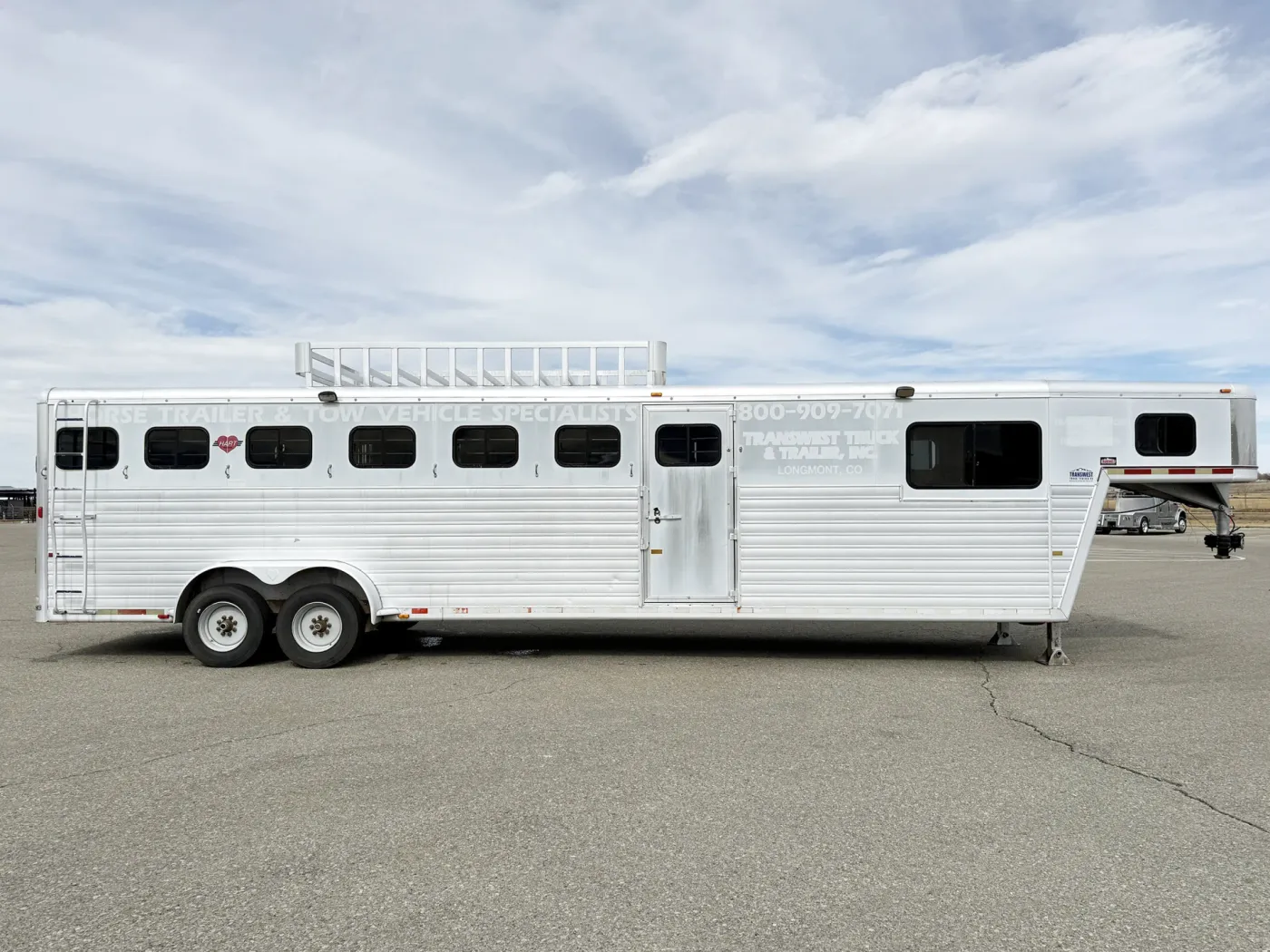 1999 Hart Deluxe | Photo 2 of 19