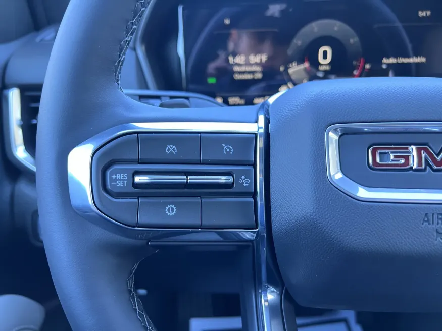 2026 GMC Terrain AWD Elevation | Photo 21 of 28