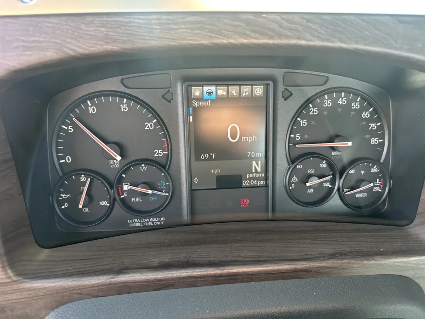 2026 Western Star 49X | Photo 12 of 14