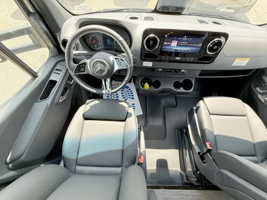 2026 Winnebago EKKO 23B | Photo 7 of 22