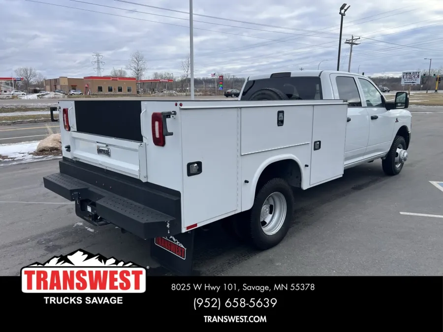 2024 RAM 3500 | Photo 14 of 19