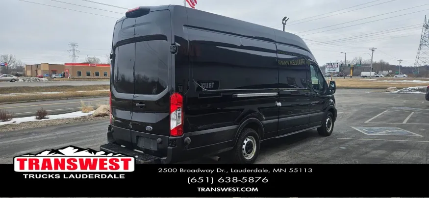 2020 Ford T-250 | Photo 4 of 19