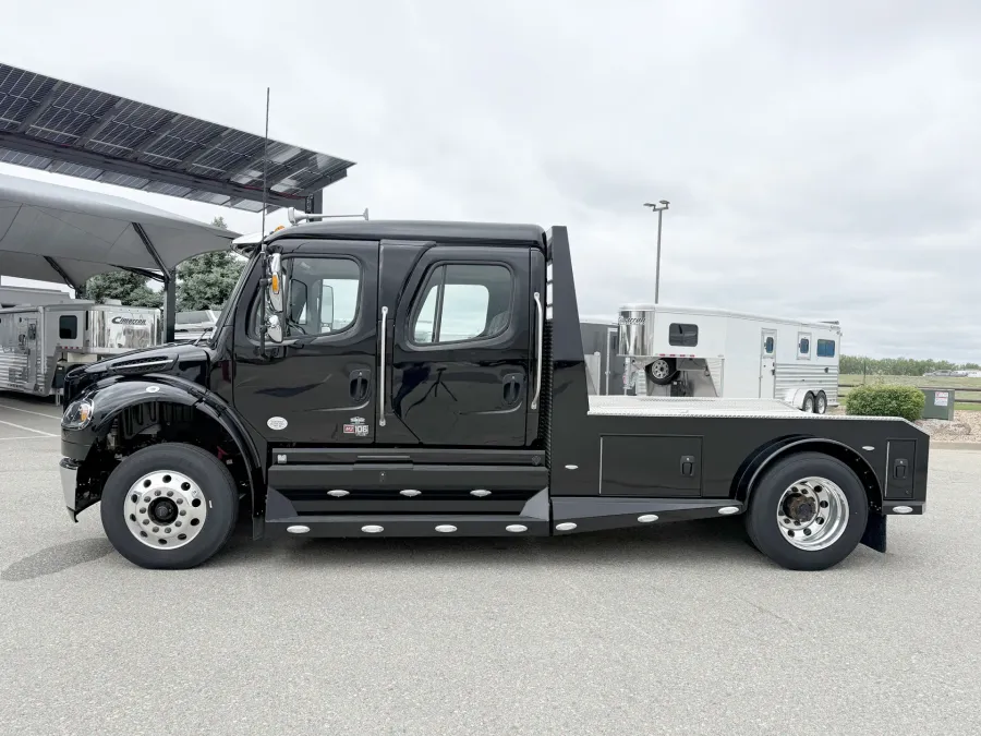 2025 Freightliner M2 106 Plus Summit Hauler | Photo 3 of 22