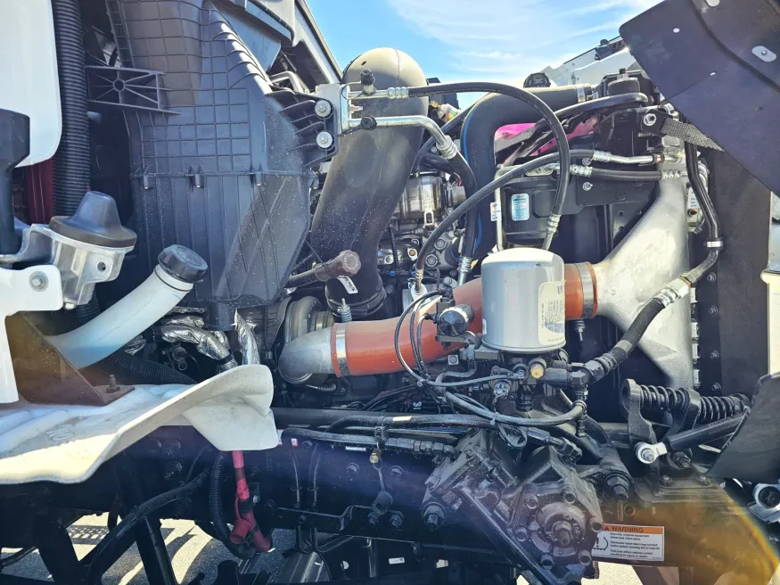 2025 Western Star 47X | Photo 9 of 18