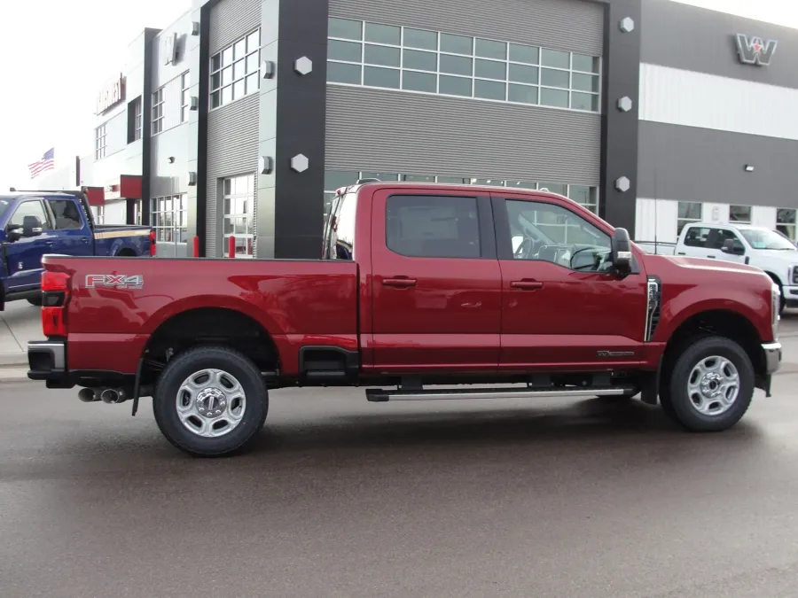 2026 Ford F-250 | Photo 6 of 13