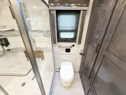 2026 Newmar Dutch Star 4369 | Thumbnail Photo 18 of 34