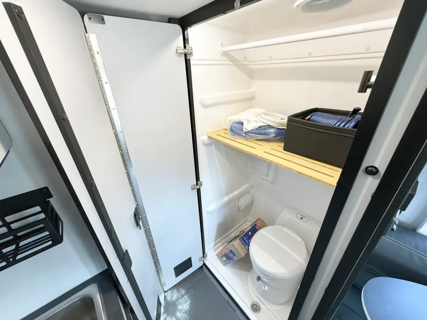 2027 Winnebago Revel Sport 44C | Photo 11 of 18