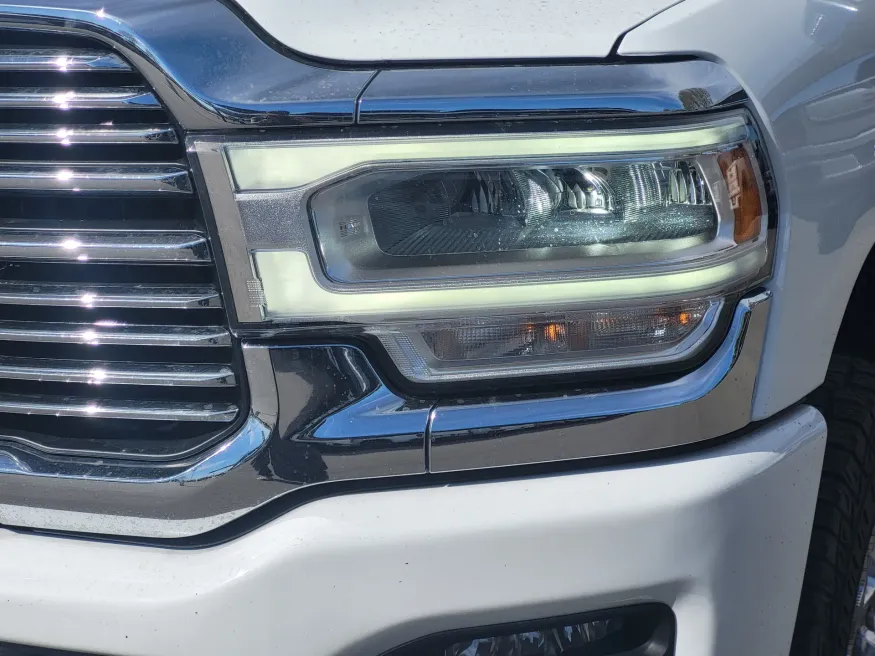 2024 RAM 2500 Laramie | Photo 7 of 24
