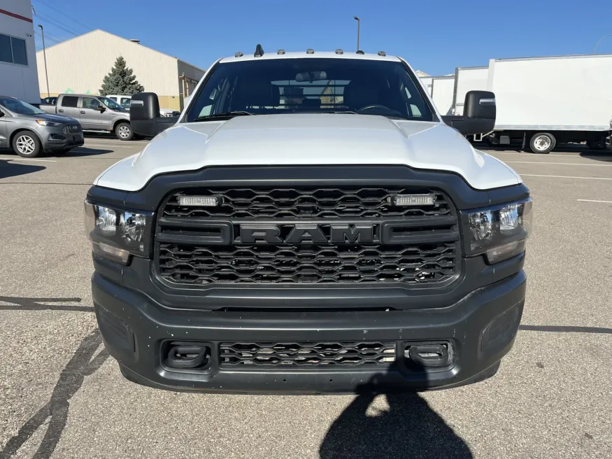 2023 RAM 2500 Tradesman | Photo 17 of 20