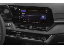 2025 Chevrolet Equinox | Thumbnail Photo 6 of 13