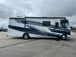 2026 Newmar Bay Star 3225 | Thumbnail Photo 4 of 23