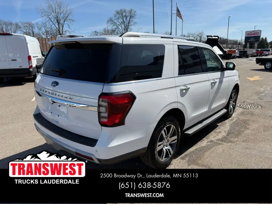 2024 Ford Expedition Limited | Photo 15 of 22