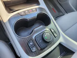 2021 GMC Acadia SLT | Thumbnail Photo 25 of 29