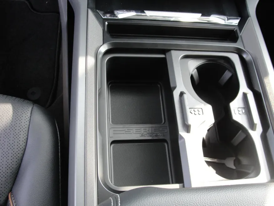 2026 Ford F250 | Photo 11 of 16