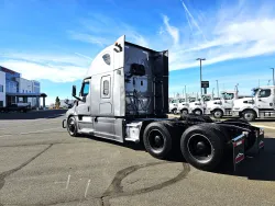 2024 Freightliner Cascadia | Thumbnail Photo 7 of 22