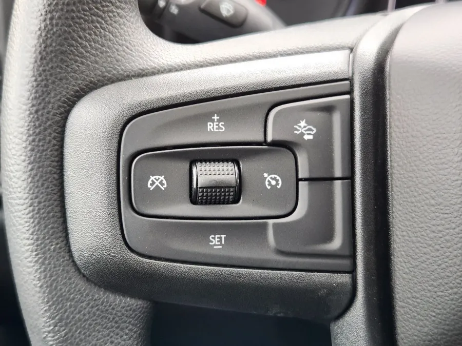 2026 GMC Sierra 2500HD Pro | Photo 16 of 21