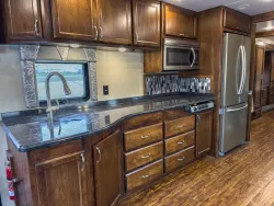 2018 Renegade Verona 40VBH | Thumbnail Photo 16 of 26