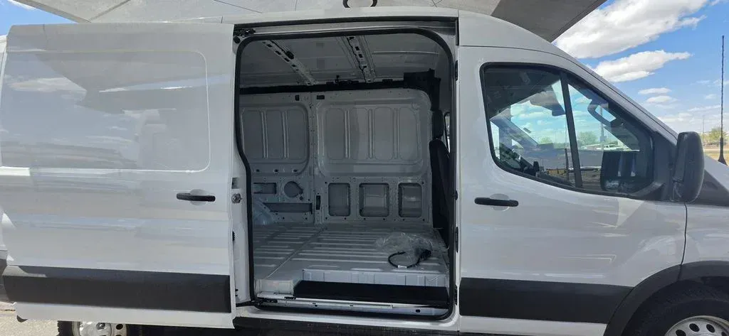 2026 Ford Transit-250 
