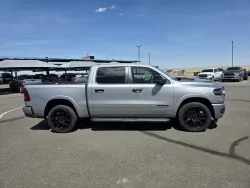 2025 RAM 1500 Laramie | Thumbnail Photo 4 of 17