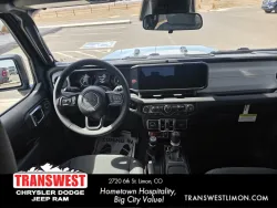 2026 Jeep Wrangler Willys | Thumbnail Photo 17 of 22