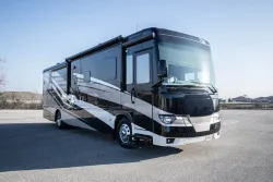 2024 Newmar Kountry Star 3709 | Thumbnail Photo 8 of 25