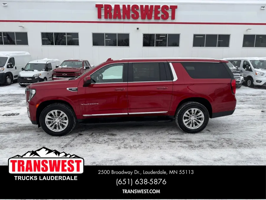 2024 GMC Yukon XL SLT | Photo 1 of 22