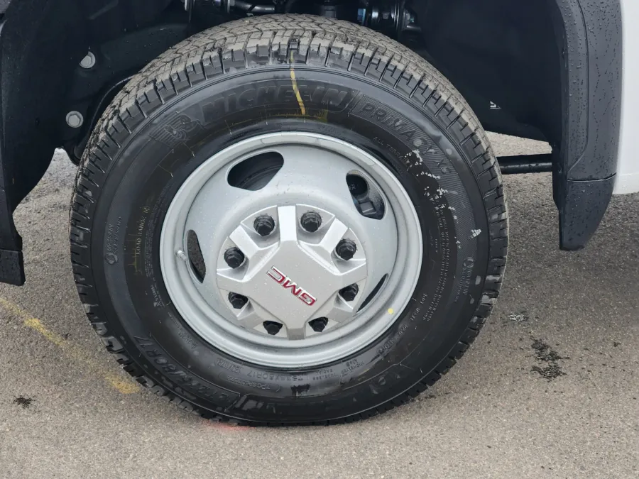 2026 GMC Sierra 3500HD CC Pro | Photo 5 of 20