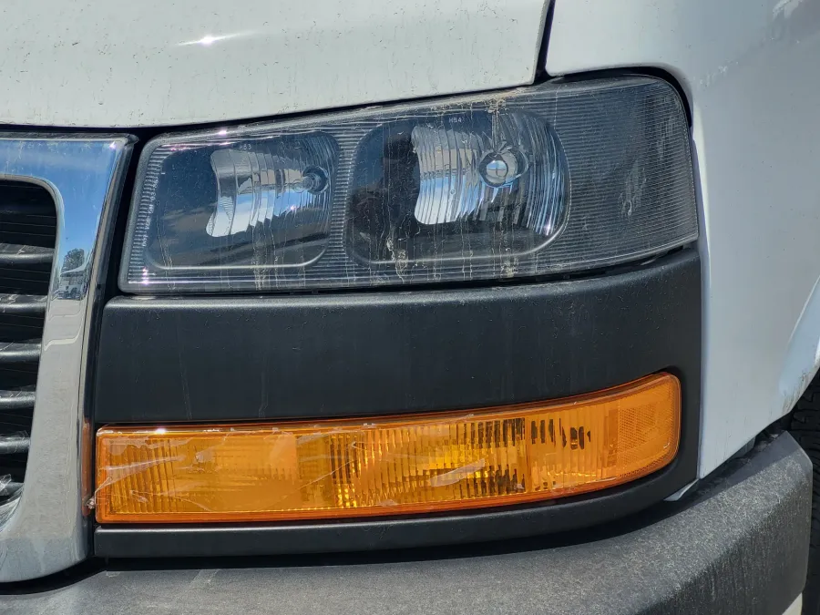 2025 GMC Savana Commercial Cutaway | Photo 7 of 20