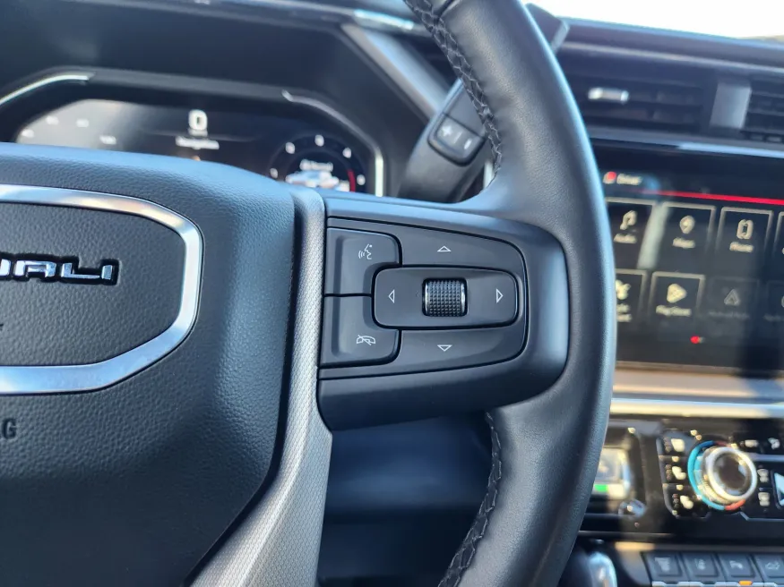 2024 GMC Sierra 2500HD Denali | Photo 24 of 31