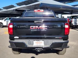 2025 GMC Canyon 4WD AT4 | Thumbnail Photo 12 of 28