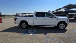 2024 Ford F-150 | Thumbnail Photo 4 of 31