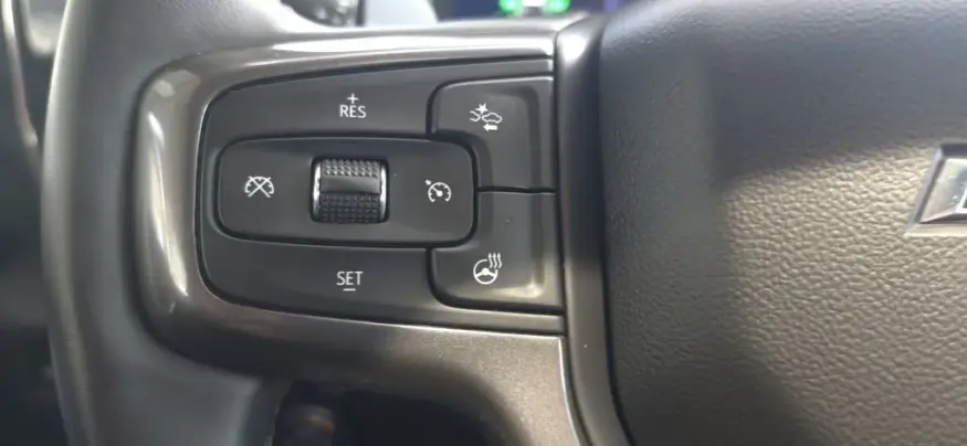 2025 Chevrolet Silverado 1500 | Photo 19 of 35