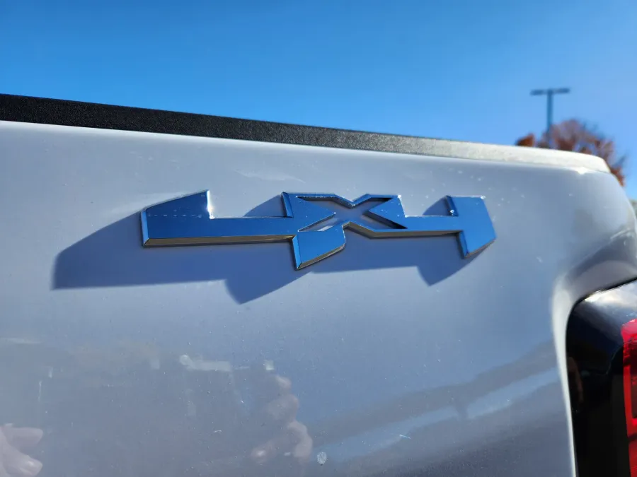 2026 GMC Sierra 2500HD Pro | Photo 11 of 29