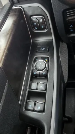 2025 Ford F-250 | Thumbnail Photo 11 of 31