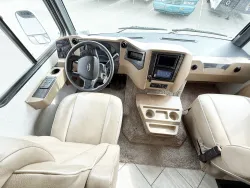 2022 Newmar Bay Star 3626 | Thumbnail Photo 7 of 30