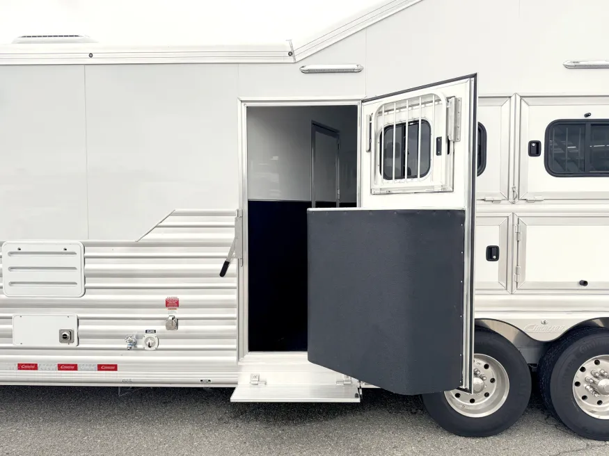 2025 Cimarron Norstar 3HLQ | Photo 27 of 33