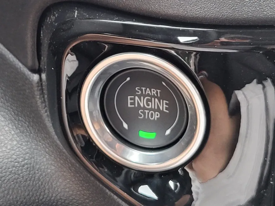 2026 GMC Sierra 1500 Elevation | Photo 17 of 24
