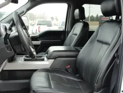 2020 Ford Super Duty F-350 Lariat | Thumbnail Photo 15 of 19