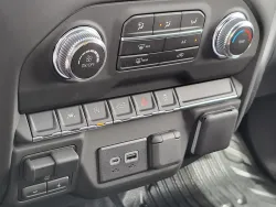2026 GMC Sierra 1500 Pro | Thumbnail Photo 16 of 24
