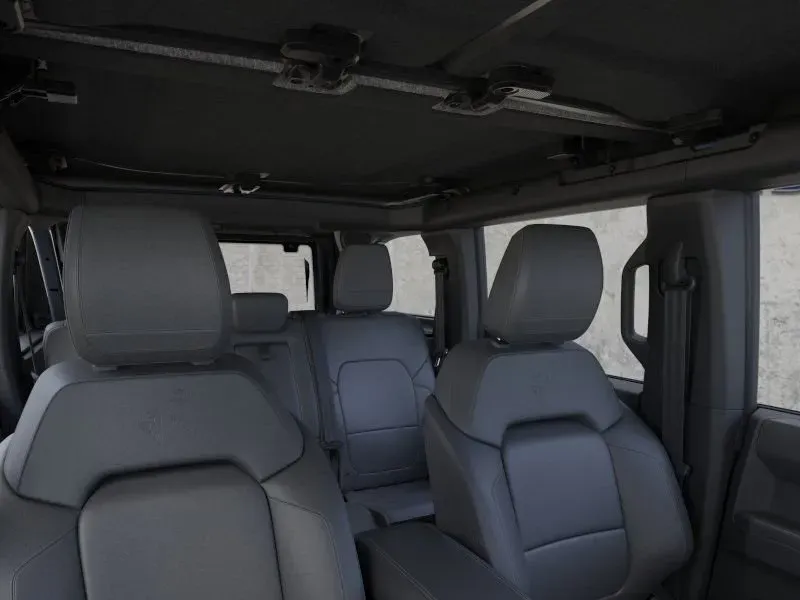 2025 Ford Bronco | Photo 12 of 25