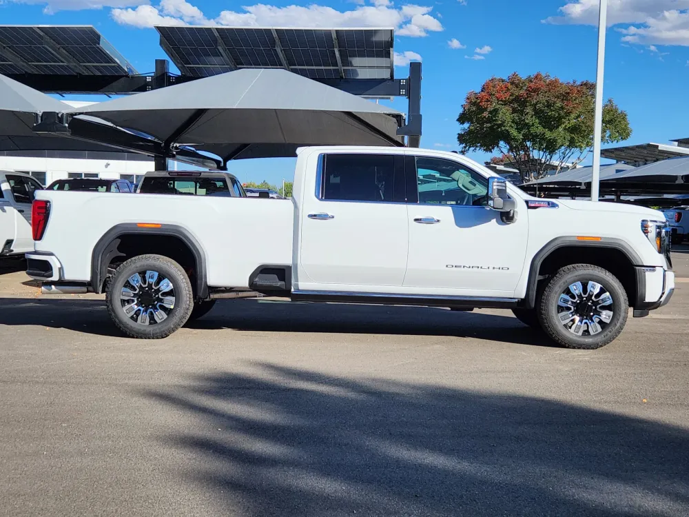 2026 GMC Sierra 2500HD Denali