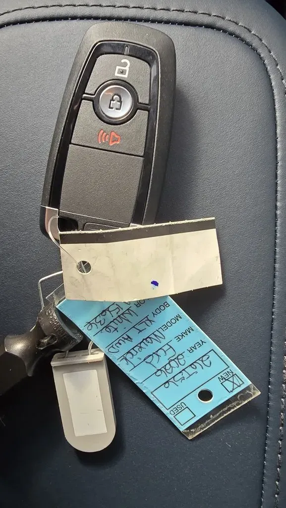 2026 Ford Maverick | Photo 31 of 36