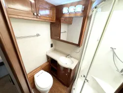 2016 Renegade Verona 40VBH | Thumbnail Photo 13 of 27