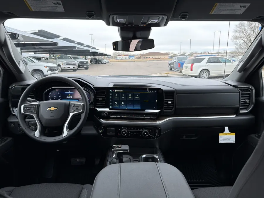 2026 Chevrolet Silverado 1500 LT | Photo 11 of 20