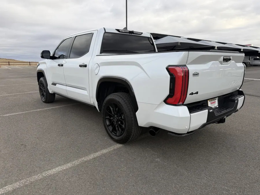 2024 Toyota Tundra 4WD | Photo 7 of 23